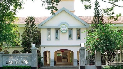 Examen d'entrée en 10e année à Hô Chi Minh-Ville : l'école Nam Saigon propose un recrutement sur place pour les élèves de 9e année.