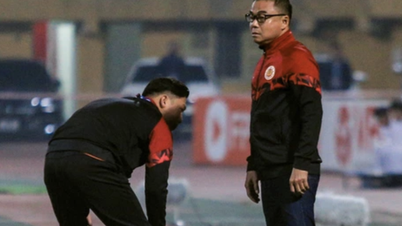 O Sr. Tran Tien Dai se despede do Clube da Polícia de Hanói.