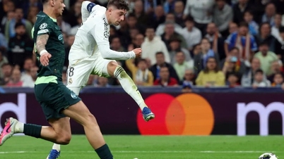 Valverde marca un hat-trick y el Real Madrid golea al Manchester City.