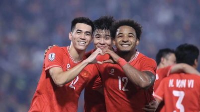 ทีมชาติเวียดนามชุดที่เต็มไปด้วยดาวดัง: ต้องชนะ และต้องชนะอย่างเด็ดขาด ในการแข่งขันกับมาเลเซีย