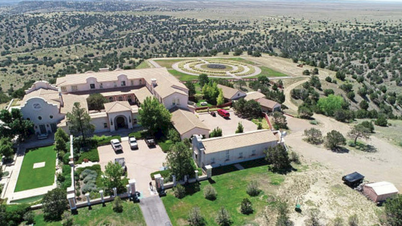 New Mexico state raids 'Epstein farm'