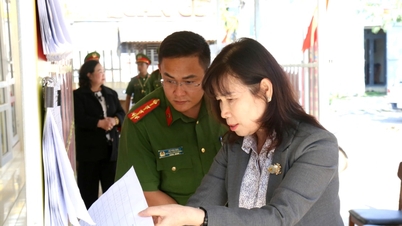 Lang Biang Ward - Da Lat er klar for den store festivalen.