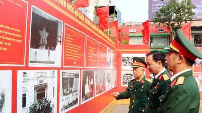 Pameran "Majelis Nasional Vietnam dan Dewan Rakyat Kota Hai Phong melalui Pemilu"