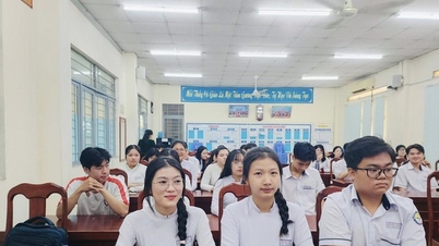 Ho Chi Minh City announces results of the 12th grade gifted student competition: The school with the most awards revealed.