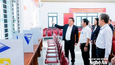 Provinspartiets sekreterare Nguyen Khac Than inspekterade valförberedelserna i kommunerna Hung Nguyen, Yen Trung och Hung Nguyen Nam.