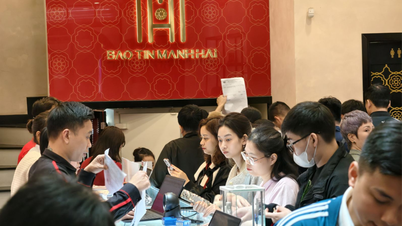 Domestic gold prices reverse course and recover.
