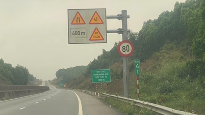 A Cam Lo – La Son gyorsforgalmi útszakaszokon a sebességkorlátozás 80 km/h-ra módosul azokon a szakaszokon, ahol az építkezés még nem kezdődött meg.