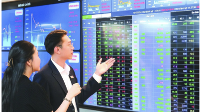 ดัชนี VN-Index ร่วงลงในวันทำการซื้อขายวันสุดท้ายของสัปดาห์ เนื่องจากหุ้นกลุ่มน้ำมันและก๊าซดิ่งลงอย่างหนัก