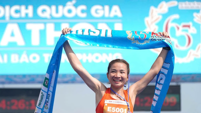 A recordista Nguyen Thi Oanh não competirá na maratona feminina da Maratona de Tien Phong de 2026.