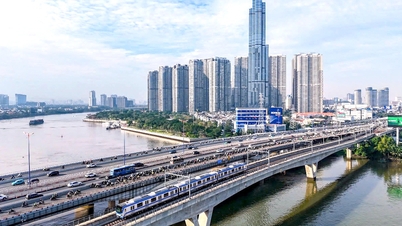 יו"ר הוועדה העממית של הו צ'י מין סיטי: עלינו לפעול מהר יותר ובהחלטיות רבה יותר כדי להשיג צמיחה דו-ספרתית.