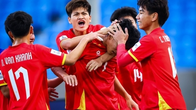 Reprezentacja Wietnamu U19 zbiera się na pierwszym obozie treningowym w 2026 r.: „nawałnica” posiłków z Japonii i Chorwacji.