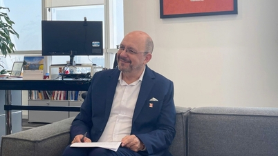 L’ambassadeur suisse Thomas Gass : Les élections de la 16e Assemblée nationale sont l’occasion de veiller à ce que toutes les politiques et initiatives soient mises en œuvre dans un esprit de service au peuple.
