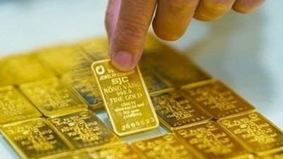 Ціни на золото сьогодні (14 березня): Продовжують різко падати.