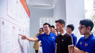 Os jovens de Da Nang aguardam com expectativa o festival nacional.