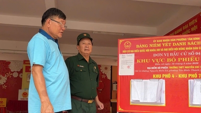 Människor i Ho Chi Minh-staden väntar ivrigt på nationaldagen den 15 mars.