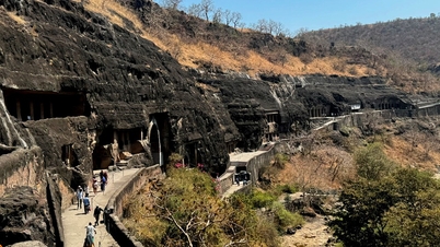 Ajanta, een mysterieus en uniek erfgoed van de mensheid, verscholen in het Deccangebergte.