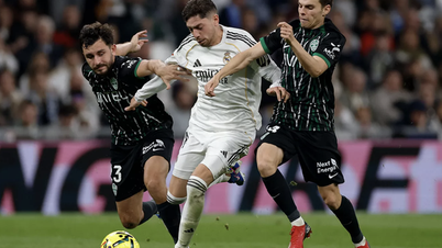 Arda Guller mencetak gol indah di Bernabeu, Real Madrid menghancurkan Elche.