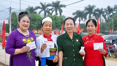 ບັນຍາກາດການເລືອກຕັ້ງມີຄວາມຄຶກຄື້ນທົ່ວນະຄອນຫຼວງຕັ້ງແຕ່ຕອນເຊົ້າ.