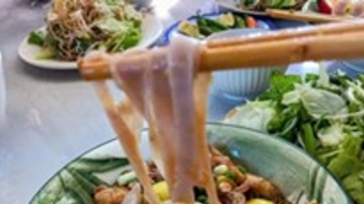 Os arrozais conservam o seu aroma acolhedor e perfumado de aldeia...