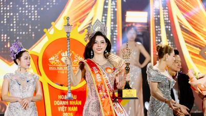 Miss Businesswoman Vietnam 2026 Finals: Nguyen Hoang Van achieves a "hattrick"
