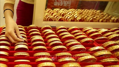 តម្លៃមាសមានស្ថេរភាពទោះបីជាមានអស្ថិរភាពនៅមជ្ឈិមបូព៌ាកើនឡើងក៏ដោយ។
