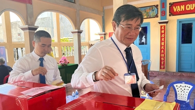 100% dos eleitores da Região Administrativa Especial de Phu Quy já votaram.