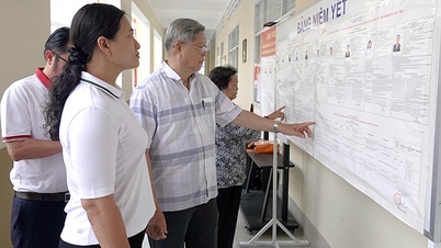 Às 19h, 99,85% dos eleitores da cidade de Can Tho já haviam votado; 57 comunas e distritos eleitorais alcançaram 100% de participação eleitoral.