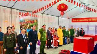 Van Mieu - Quoc Tu Giam Ward zorganizowało wybory bezpiecznie i zgodnie z przepisami.