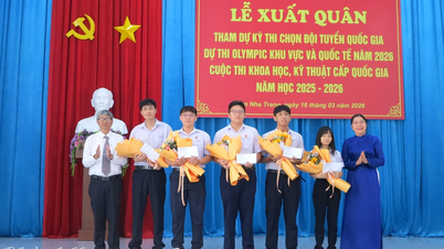 Trường THPT Chuyên Lê Quý Đôn - Nam Nha Trang tổ chức lễ xuất quân tham dự các kỳ thi quốc gia
