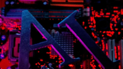 The risks posed by AI and fake images in wartime media environments.