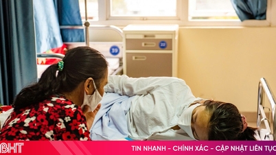សំណើ​នានា​ស្នើ​ឲ្យ​ផ្តល់​ប្រាក់​ឧបត្ថម្ភ​ចំនួន ២ លាន​ដុង​ដល់​ស្ត្រី​ដែល​បាន​សម្រាលកូន​ពីរ​នាក់​មុន​អាយុ ៣៥ ឆ្នាំ។