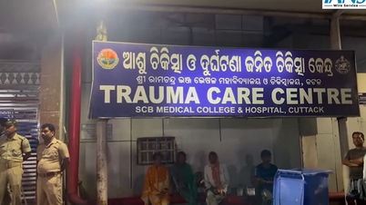 India: Kebakaran hospital menyebabkan sekurang-kurangnya 10 orang terkorban.