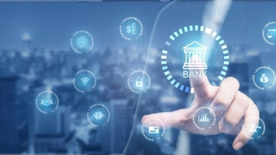 Bankacılıkta dijital dönüşüm: İnsanları ve işletmeleri merkeze koymak.