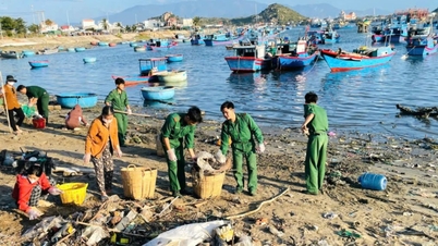 Ungdomsforbundet i grensevaktkommandoen i Khanh Hoa-provinsen organiserte mange aktiviteter for «Marsj ved grensen».