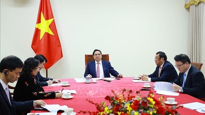 Premiärminister Pham Minh Chinh höll ett telefonsamtal med Angolas president.