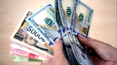 Ισοτιμίες συναλλάγματος, ισοτιμία USD/VND σήμερα, 17 Μαρτίου: Το δολάριο ΗΠΑ αντιστρέφει την ανοδική του τάση και υποχωρεί. Η αγορά αναμένει σήματα από την Fed.