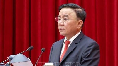 นำเอาจิตวิญญาณและความกระตือรือร้นจากการประชุมพรรคครั้งที่ 14 มาใช้ในการทำงานประจำวัน