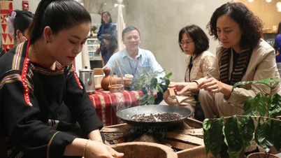 Schaffung von Cafés und Kulturräumen, um Touristen an Wochenenden nach Gia Lai zu locken.
