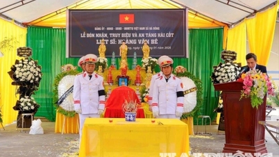 নিহত সৈন্যদের দেহাবশেষ তাদের নিজ শহরে ফিরিয়ে আনা।