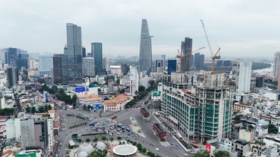 One Central HCM memulai kembali konstruksi: Dua gedung pencakar langit kembar di kawasan Ben Thanh yang strategis melanjutkan pengerjaan.