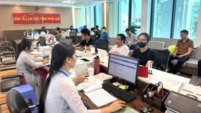 Pastikan bahwa aparatur pemerintahan daerah untuk periode 2026-2031 mulai beroperasi paling lambat tanggal 1 April 2026.