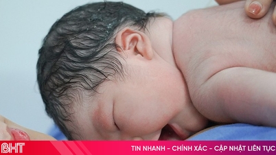 Mulai 1 Juli, ibu yang melahirkan anak kedua dapat mengambil cuti selama 7 bulan, dan ayah dapat mengambil hari tambahan untuk merawat anak.
