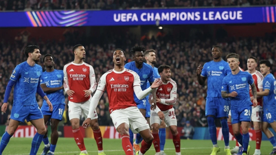 Arsenal når kvartfinalen i Champions League.