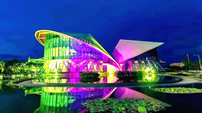 La provincia de Ca Mau invierte más de 16.200 millones de VND en la reparación y modernización del Teatro Cao Van Lau.