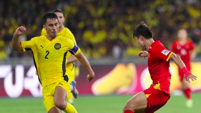 Two matches revealed that helped the Vietnamese national team improve its FIFA ranking; Coach Kim Sang-sik achieves a remarkable feat.
