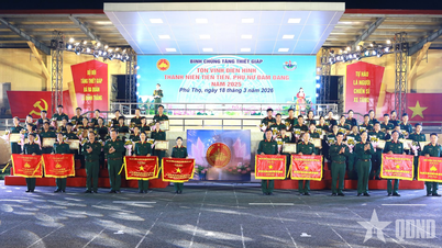 Korps Lapis Baja memberikan penghargaan kepada kaum muda teladan dan perempuan yang cakap pada tahun 2025.