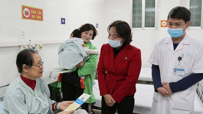 Hanoi menetapkan sasaran untuk mengembangkan bilangan peserta insurans sosial menjelang 2030.