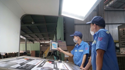 Canalização oportuna de capital de crédito para atividades produtivas e comerciais.