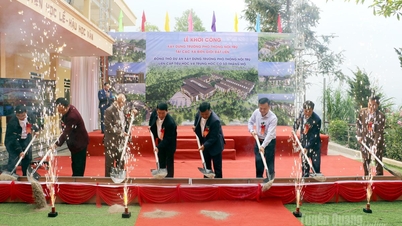 Liderii provinciali au participat la ceremonia de inaugurare a construcției școlii-internat integrate primare și secundare din comunele de graniță.