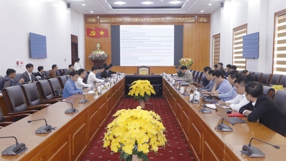 Pertemuan Dewan Penilaian Perencanaan Umum Komune Muong Khoa dan Khong Lao